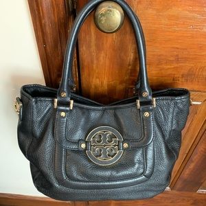 Tory Burch Amanda Hobo
